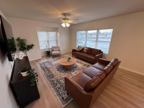 Renovated House for 14 in Wentzville MO